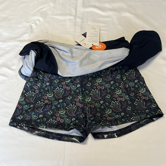 Puma x Liberty Golf Skort Floral Navy Blazer NWT - Picture 6 of 16